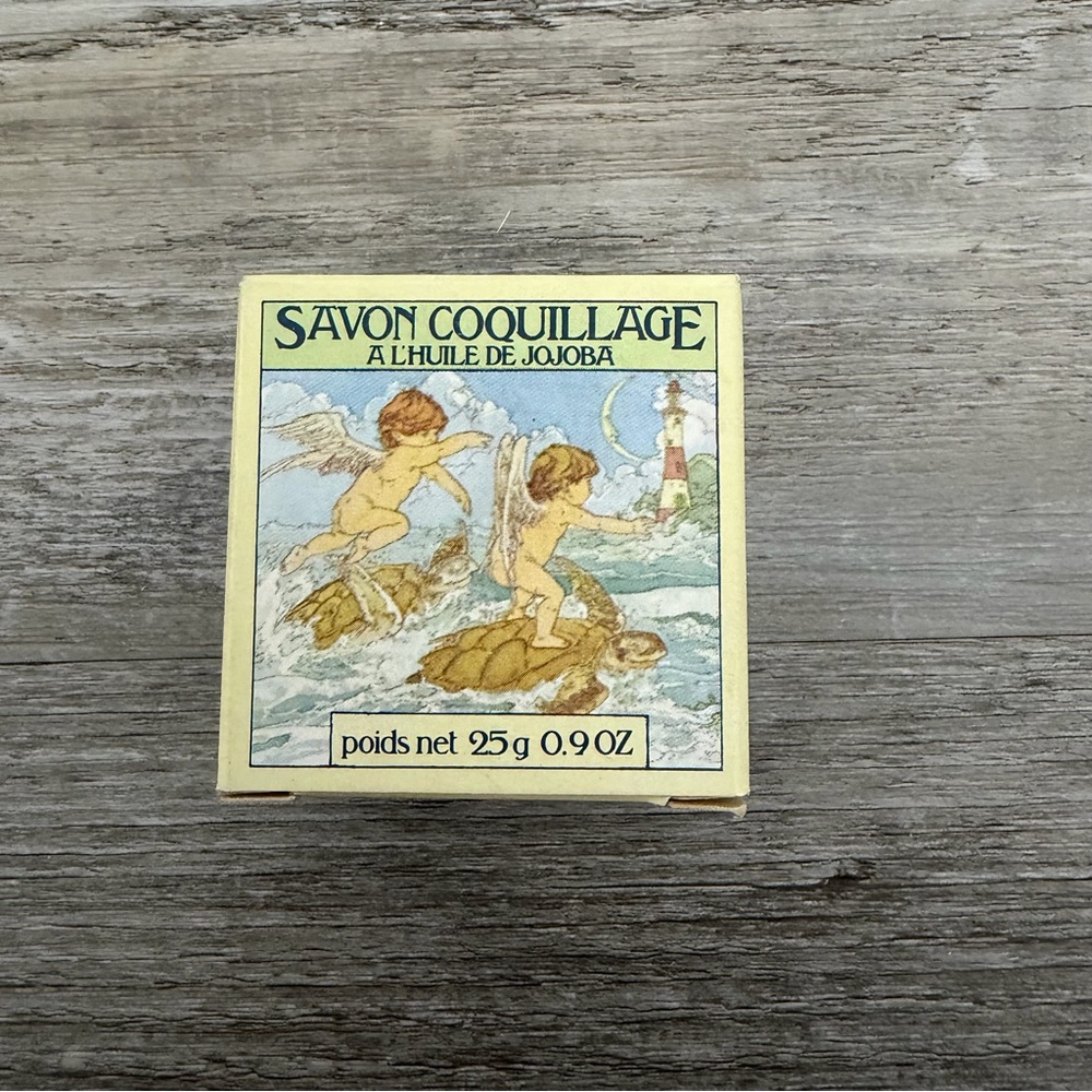 Crabtree & Evelyn Jojoba Oil 3.5oz. Sea Shell Soap with Jojoba Oil Vintage 1978